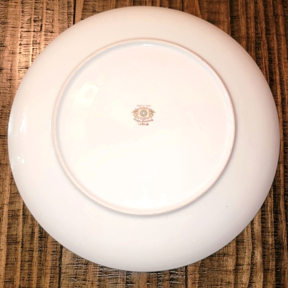 Super Diamond China | White With Blue Floral Design & Silver Rim | 39 Pieces - Picture 11 of 12